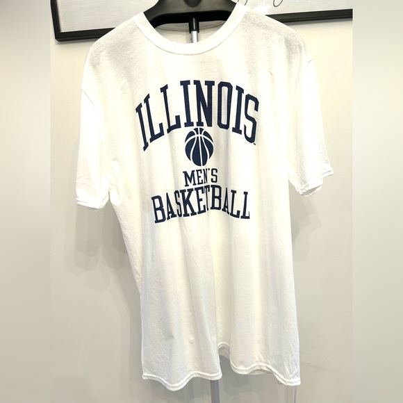 Fanatics Other - NWOT Men’s Illinois Fighting Illini In Bounds T-Shirt Size XL White Color